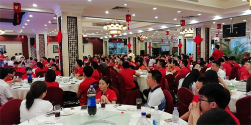 南箭化工参加东莞第四届<i style='color:red'>牛商争霸赛</i>中段总结大会！